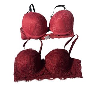 B. Luxe - Womens 2pc set Lace Push Up Bras Sz. 34C